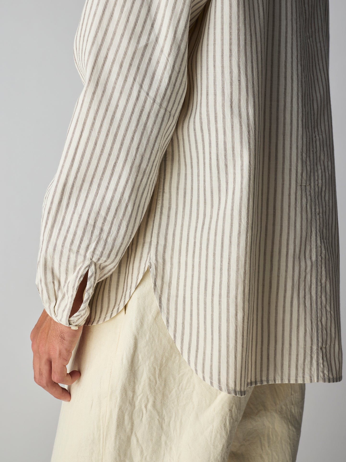 IT.026.17.207 BINDING COLLAR SHIRT