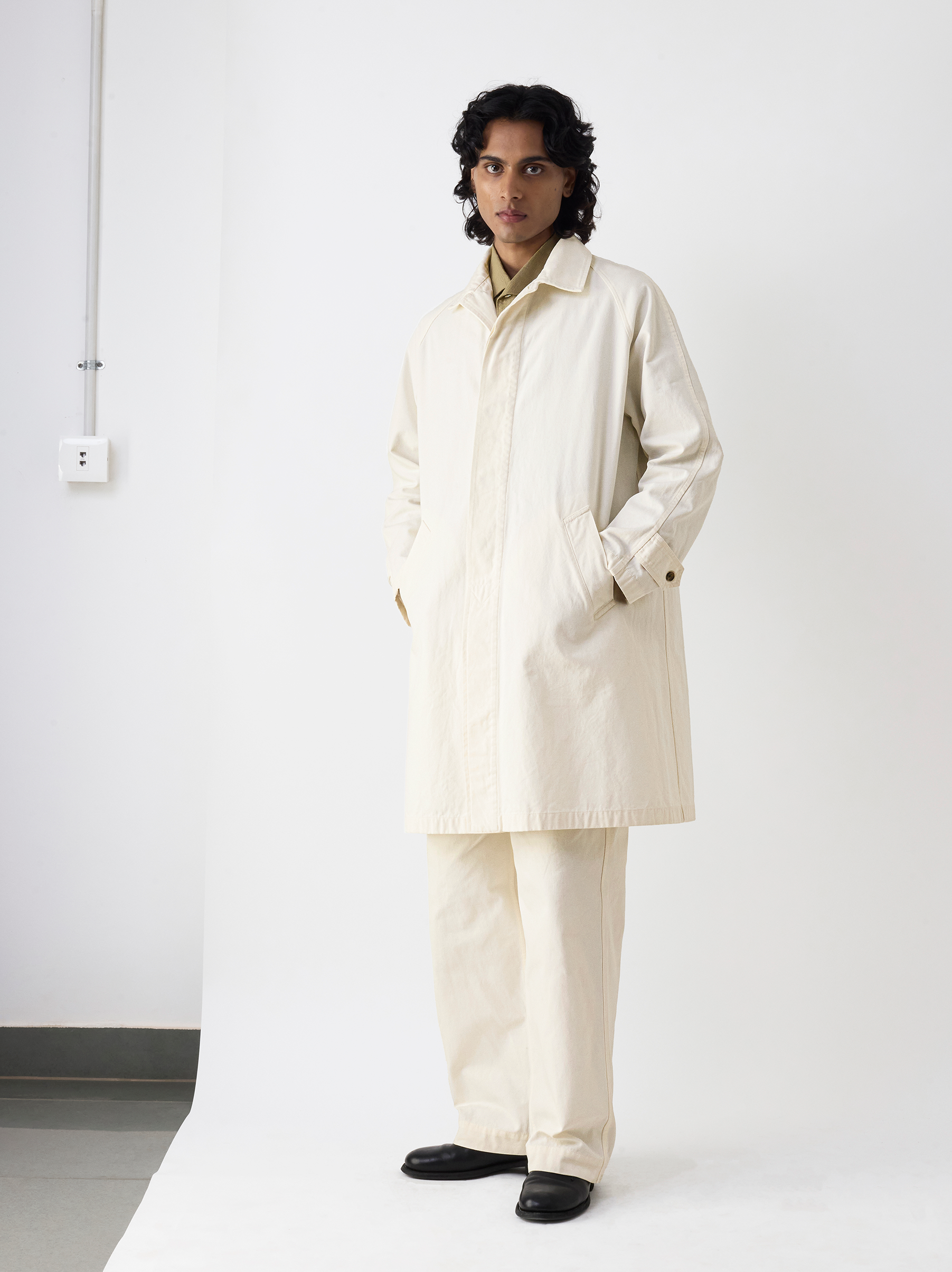 AS.025.04 OVERCOAT