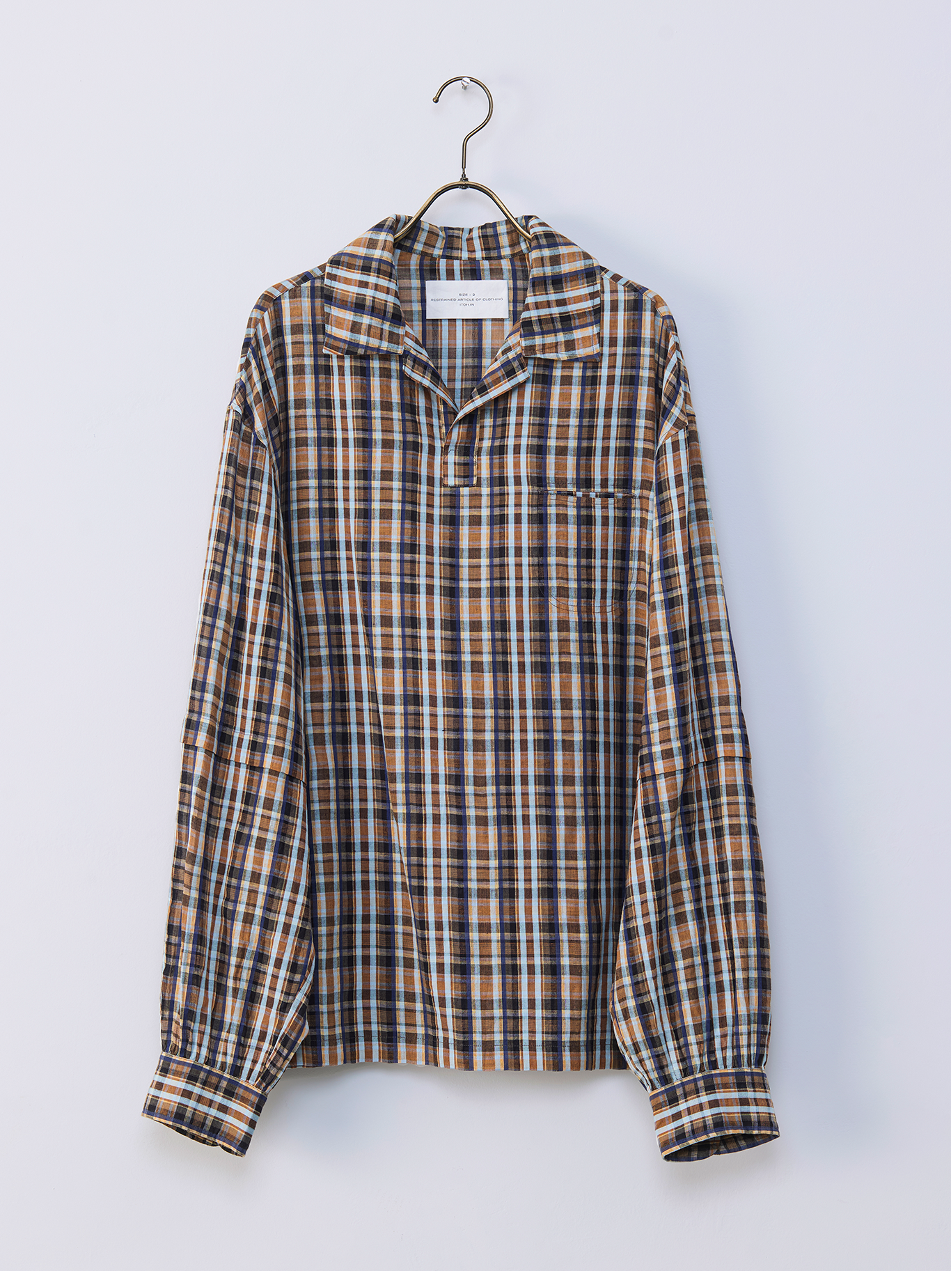AS.024.88 TUCK SLEEVE SHIRT