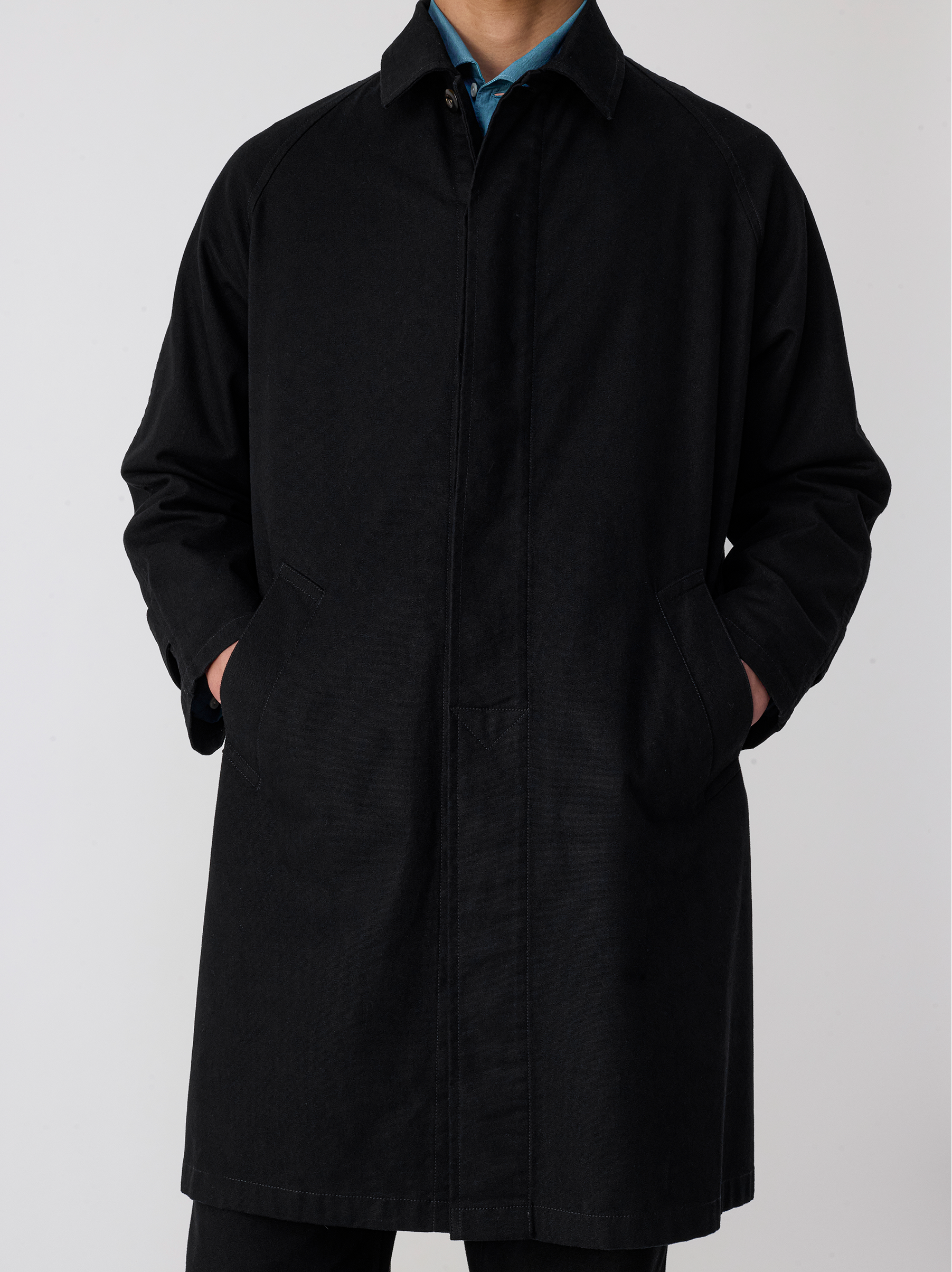 AS.025.04 OVERCOAT