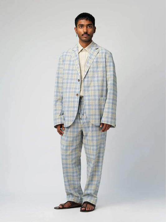IT.025.16.136 EASY JACKET