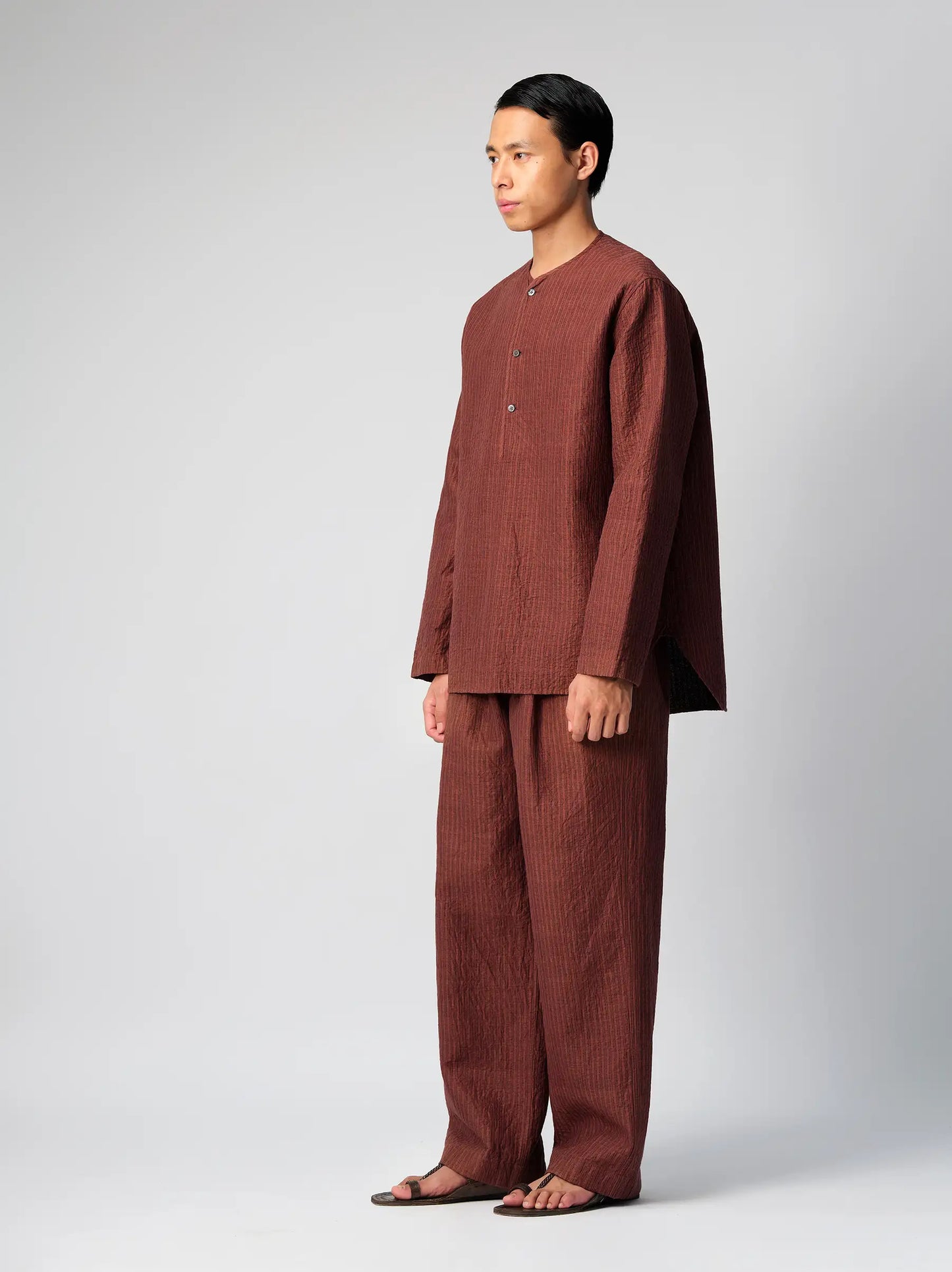 IT.025.16.154 DRAWSTRING PANTS