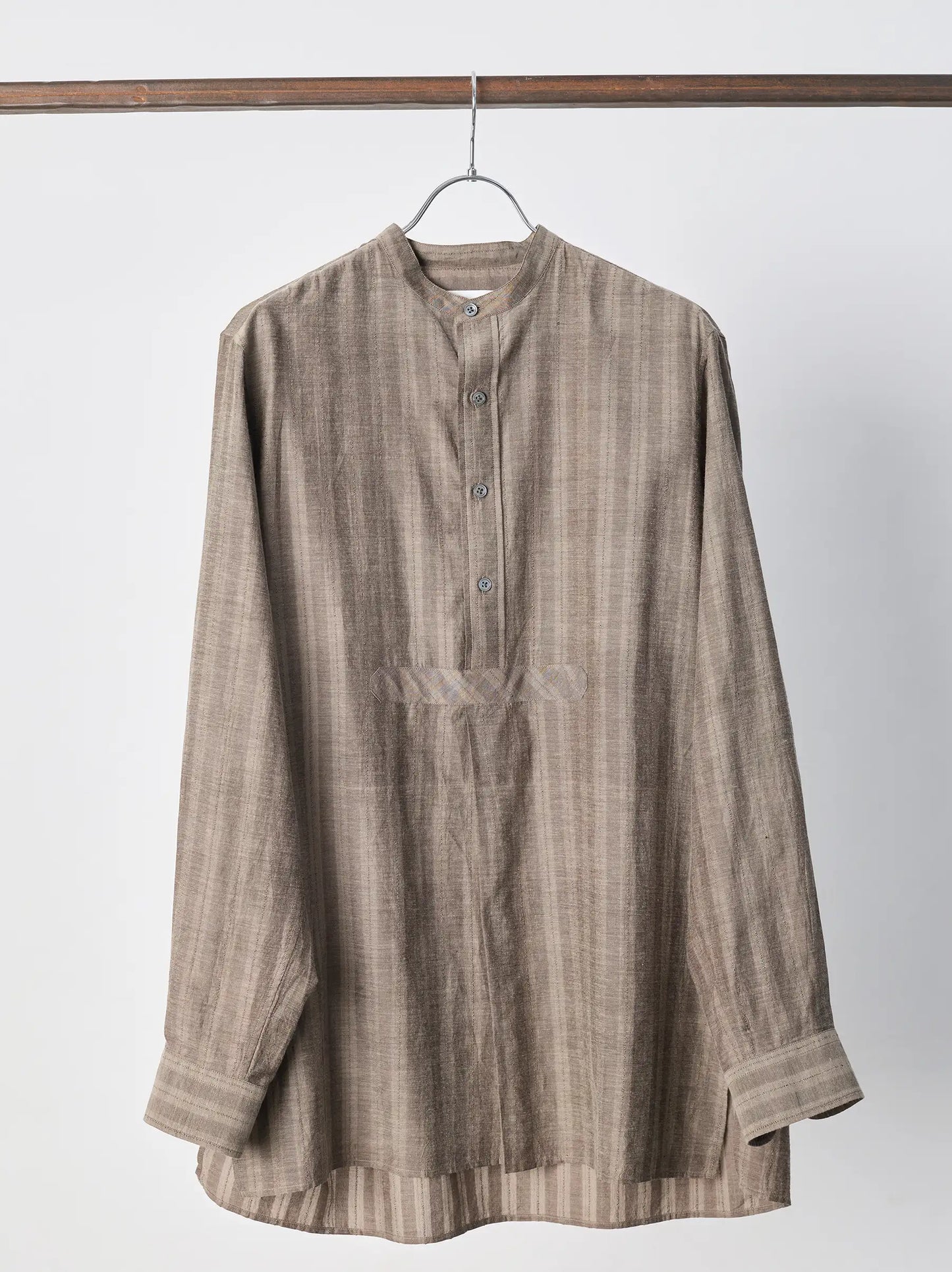 IT.EXC.25.45 FRONT PLACKET SHIRT