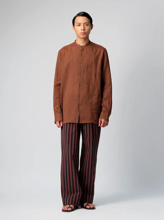 IT.025.16.157 PLEATED BAND COLLAR SHIRT