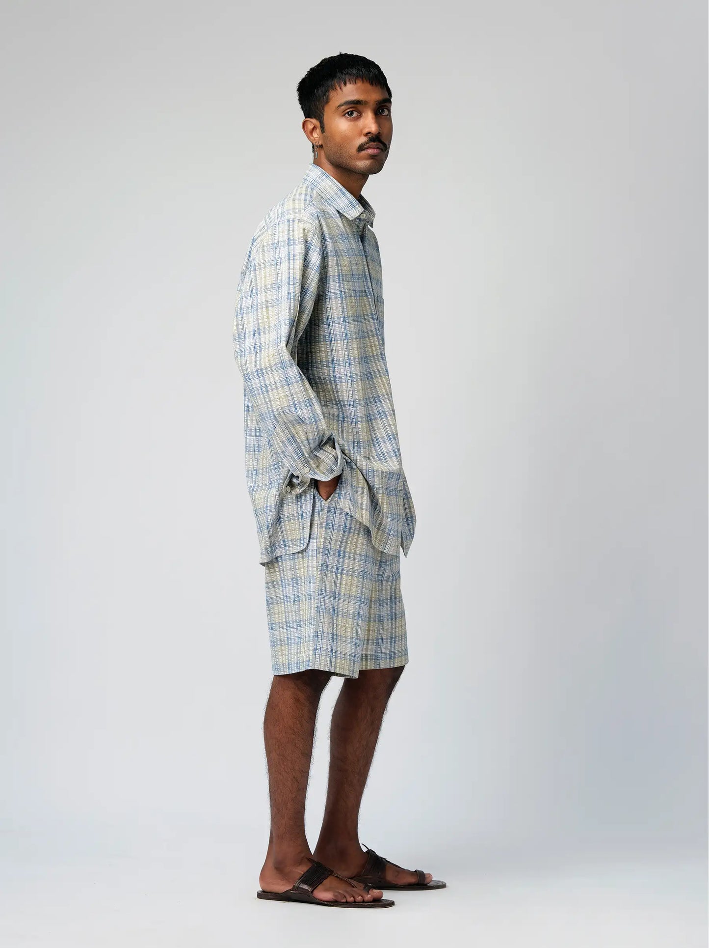IT.025.16.138 VINTAGE SHIRT