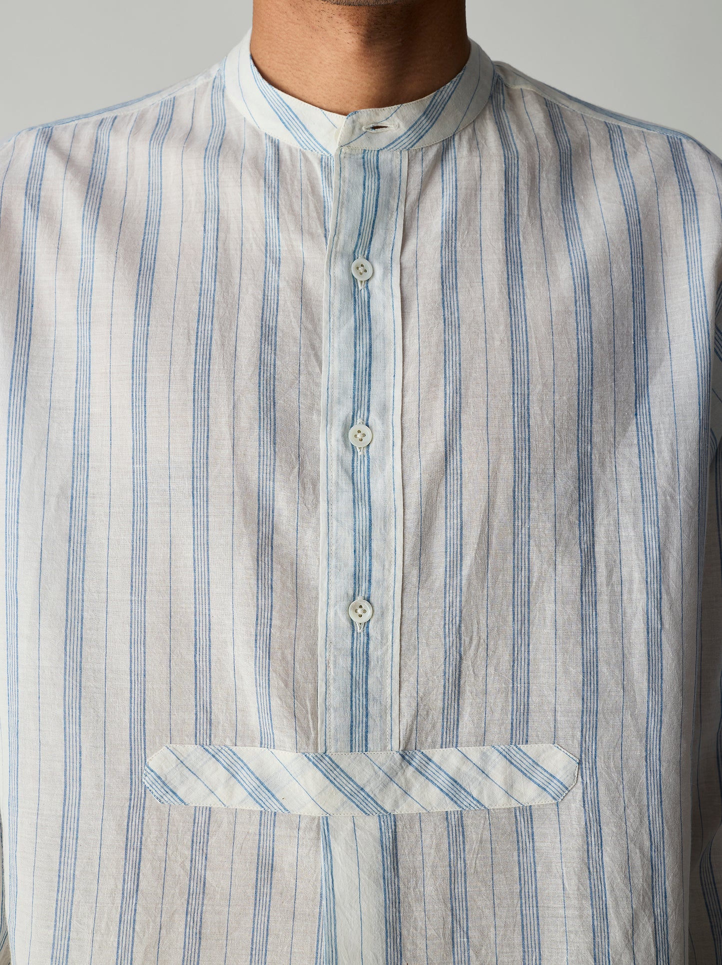 IT.026.17.206 LONG SHIRT