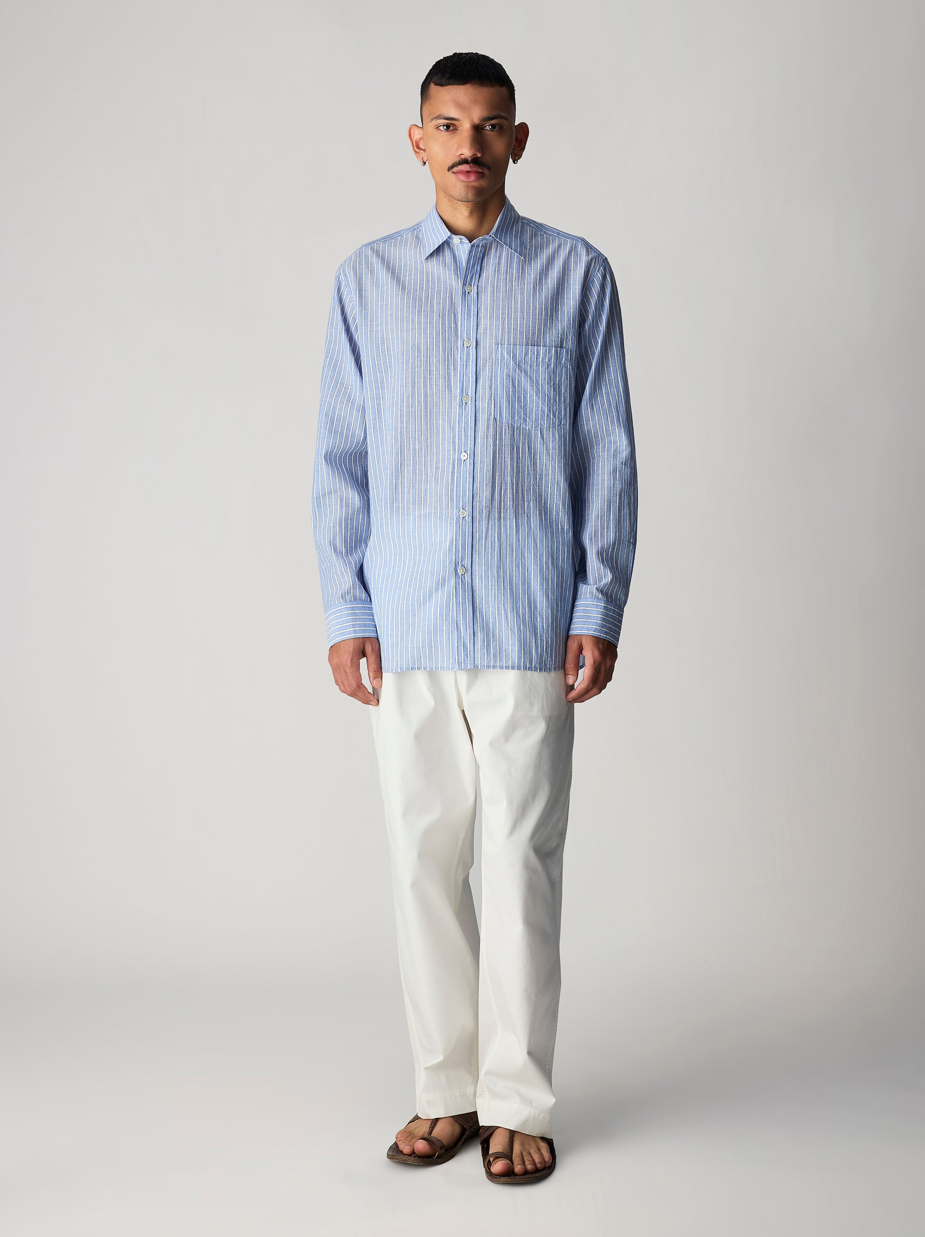 IT.026.17.193 CLASSIC SHIRT