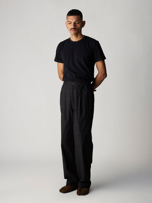 IT.026.17.201 PADDED COLUMN PANTS