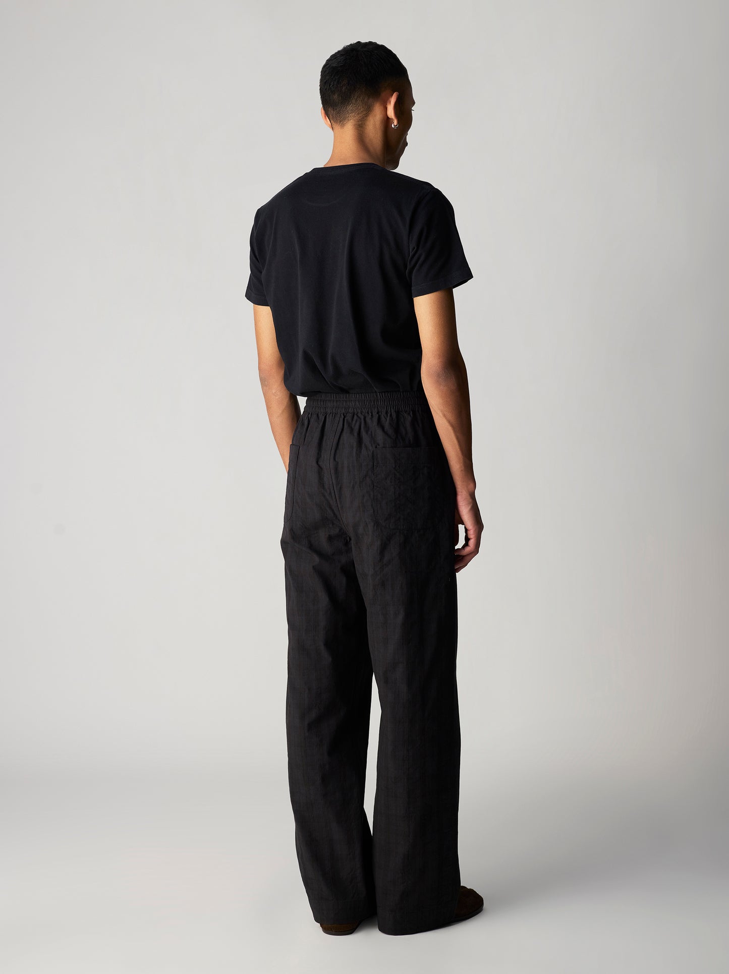 IT.026.17.201 PADDED COLUMN PANTS