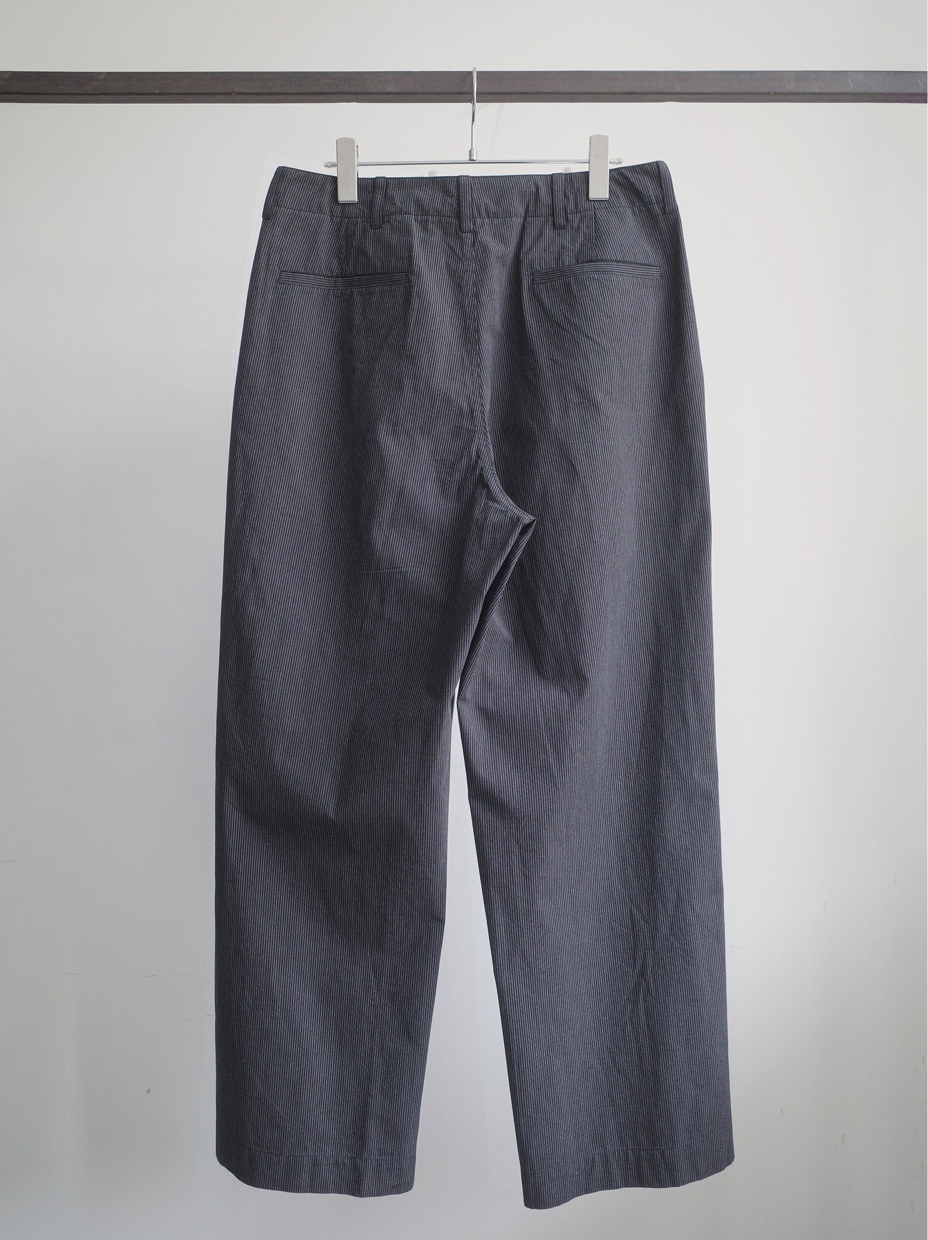 IT.EXC.25.51 COLUMN PANTS