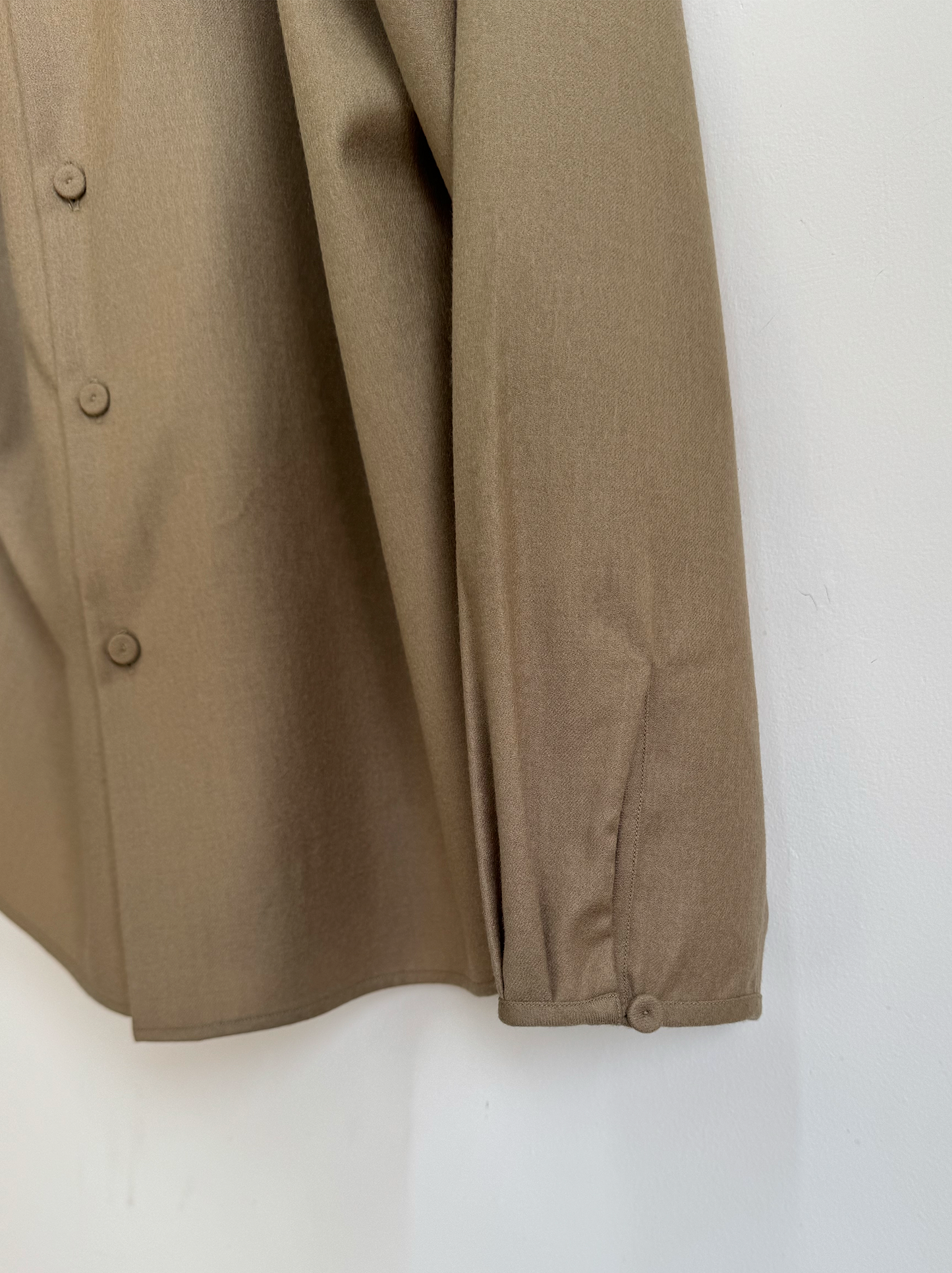 IT.EXC.25.60 BAND COLLAR SHIRT