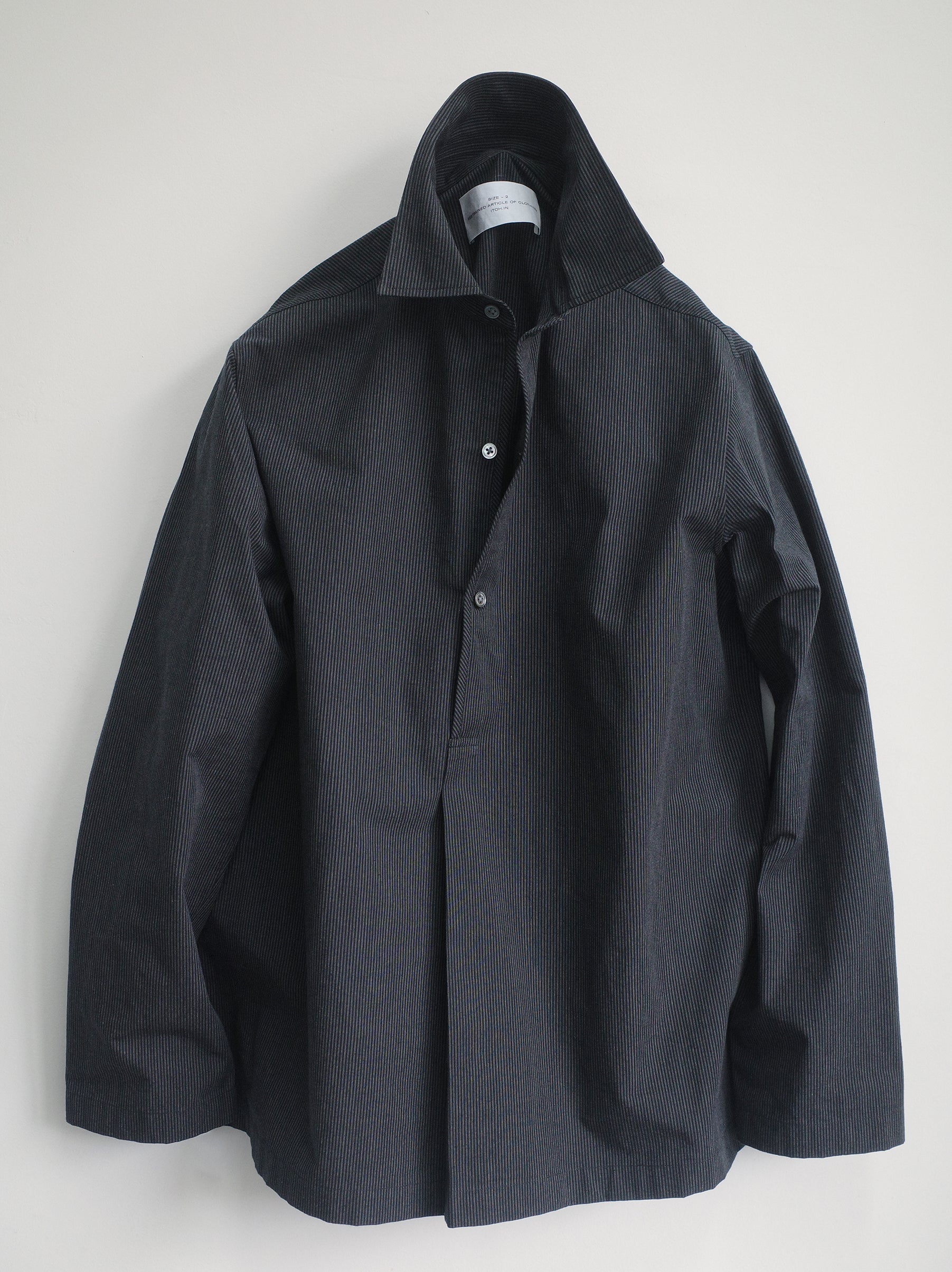 IT.EXC.25.52 FRONT PLACKET SHIRT