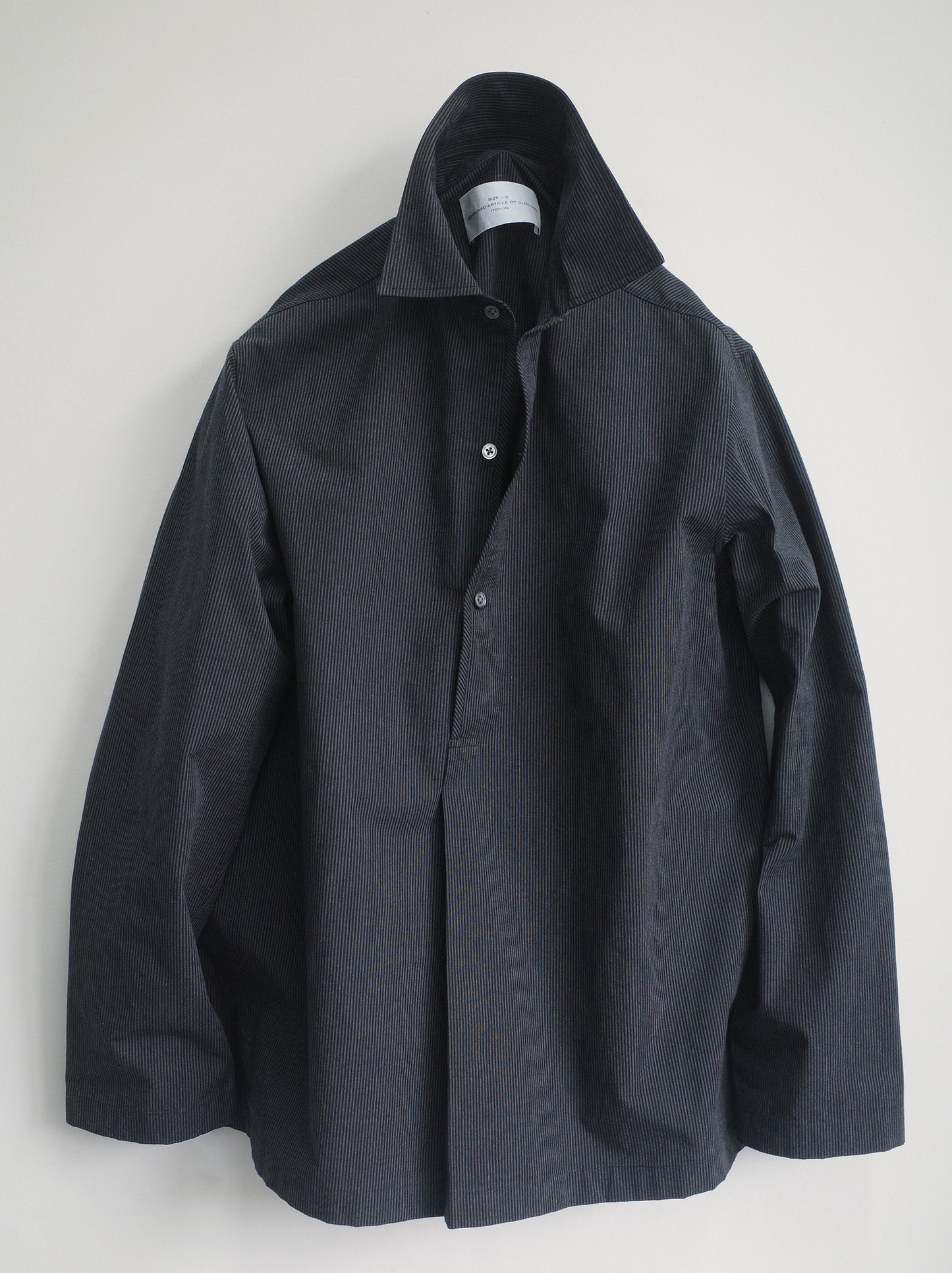IT.EXC.25.52 FRONT PLACKET SHIRT