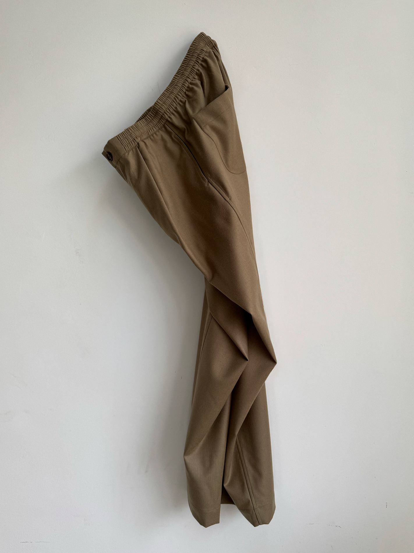 IT.EXC.25.61 PLEATED PANTS