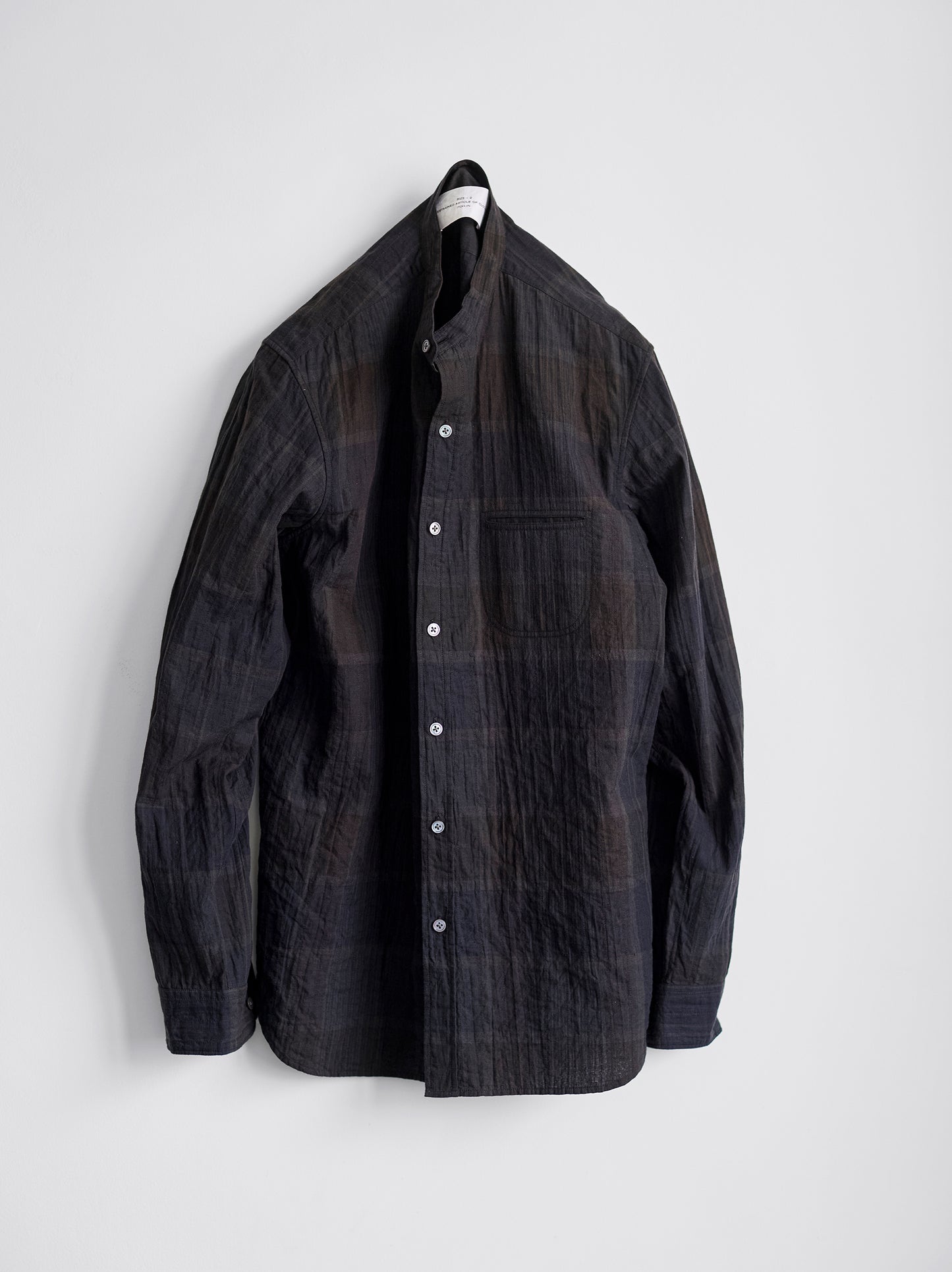IT.EXC.25.44 BAND COLLAR SHIRT