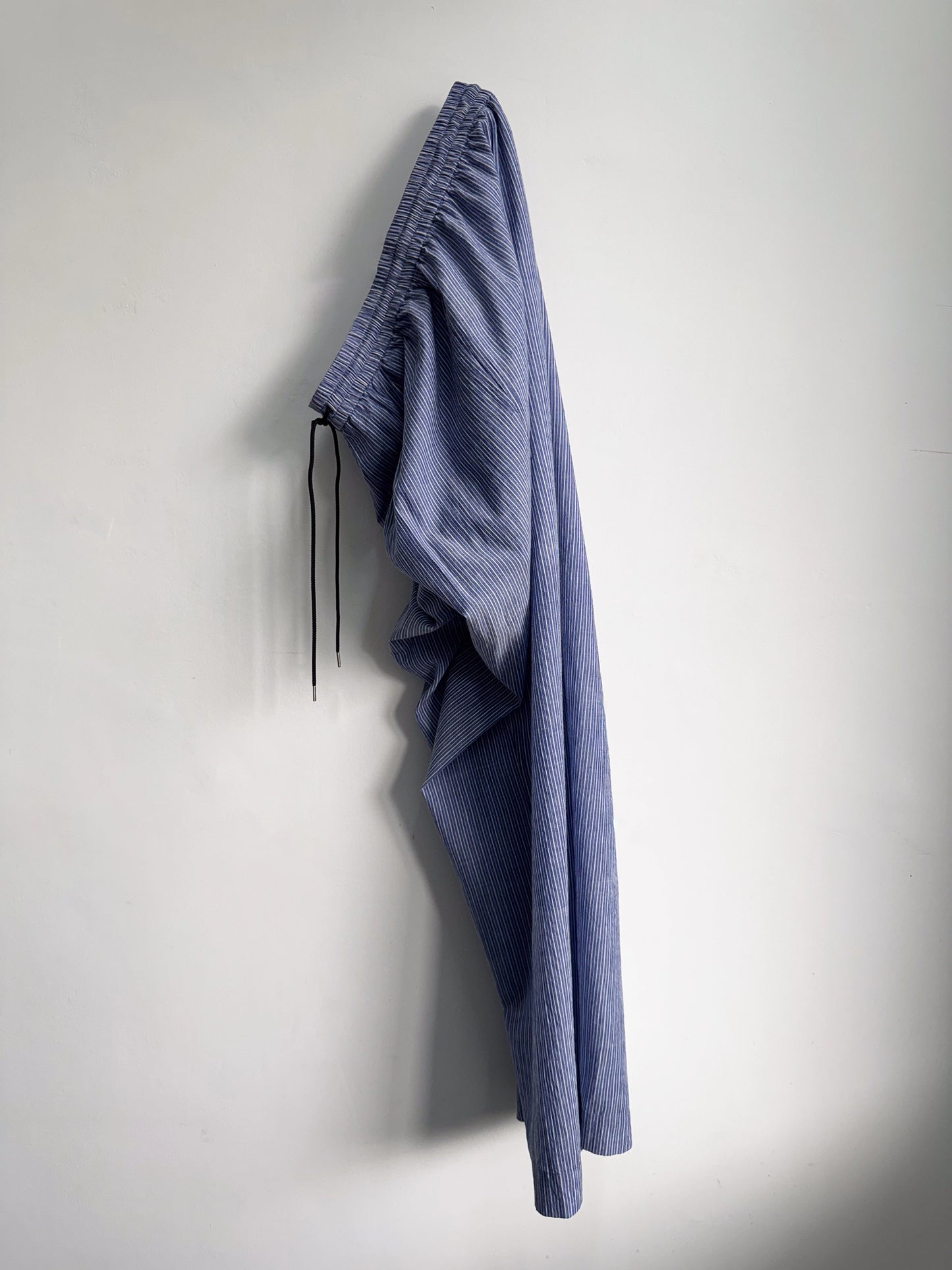 IT.EXC.25.47 DRAWSTRING PANTS